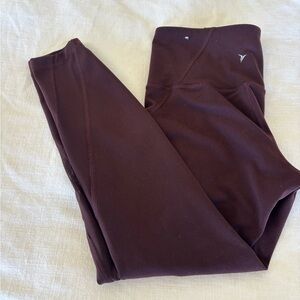 Old Navy womens XS maroon go dry elevate leggings
